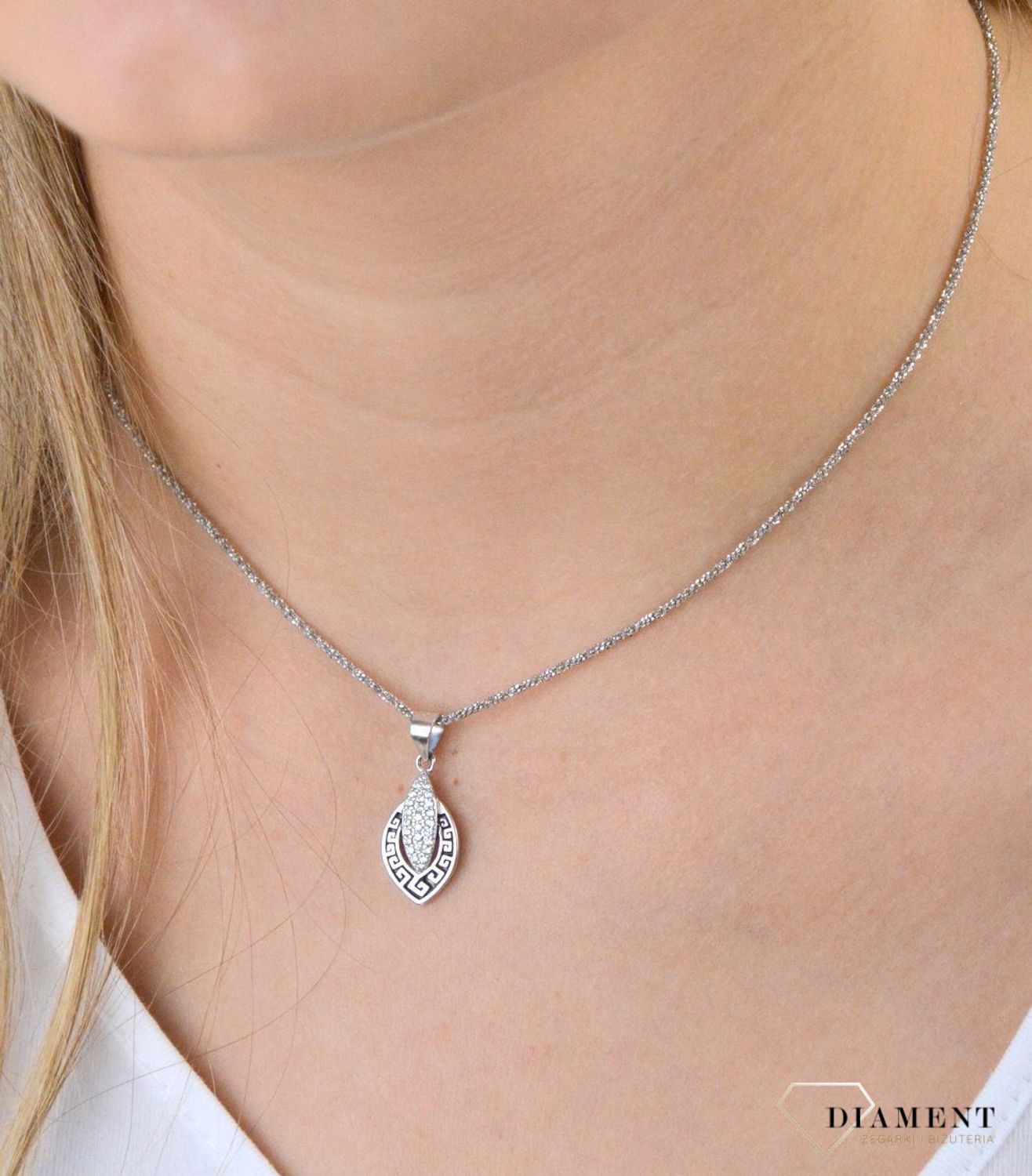 Zawieszka srebrna 'Droga grecka' z cyrkoniami TSZ000001-45. Zawieszka srebrna grecki motyw. Zawieszka srebrna z cyrkoniami. Zawieszka idealna na prezent. Zawieszka na każdą okazję..jpg
