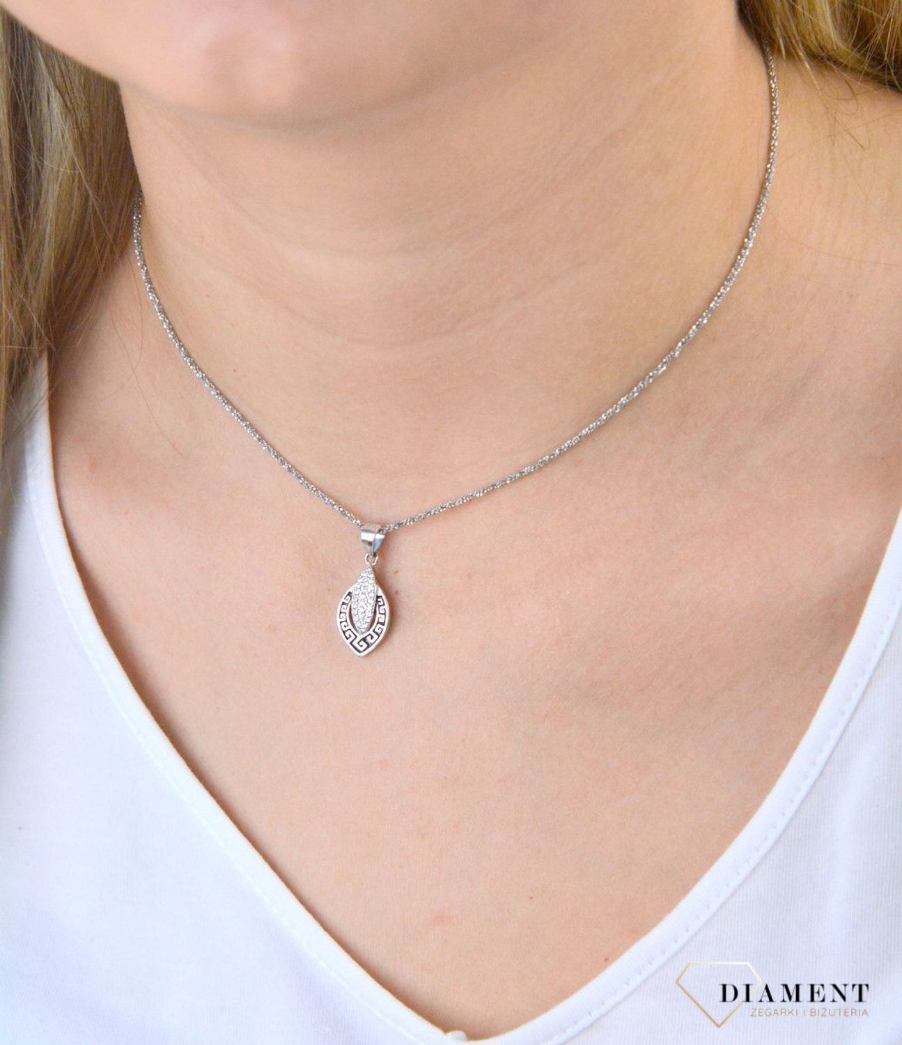 Zawieszka srebrna 'Droga grecka' z cyrkoniami TSZ000001-45. Zawieszka srebrna grecki motyw. Zawieszka srebrna z cyrkoniami. Zawieszka idealna na prezent. Zawieszka na każdą okazję..jpg