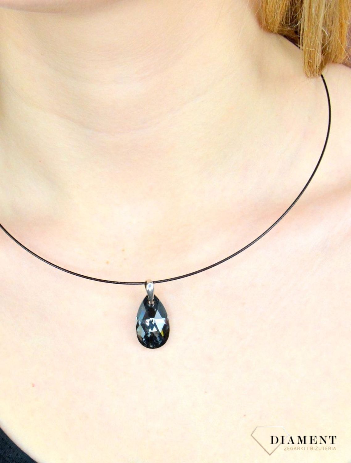 Srebrna zawieszka z Kryształem Swarovskiego  Czarna łezka  TSZ000004-14. Zawieszka z kryształem Swarovskiego czarno-szarym odcieniu. Kryształ Swarovskiego z elementem srebra próby 925..jpg