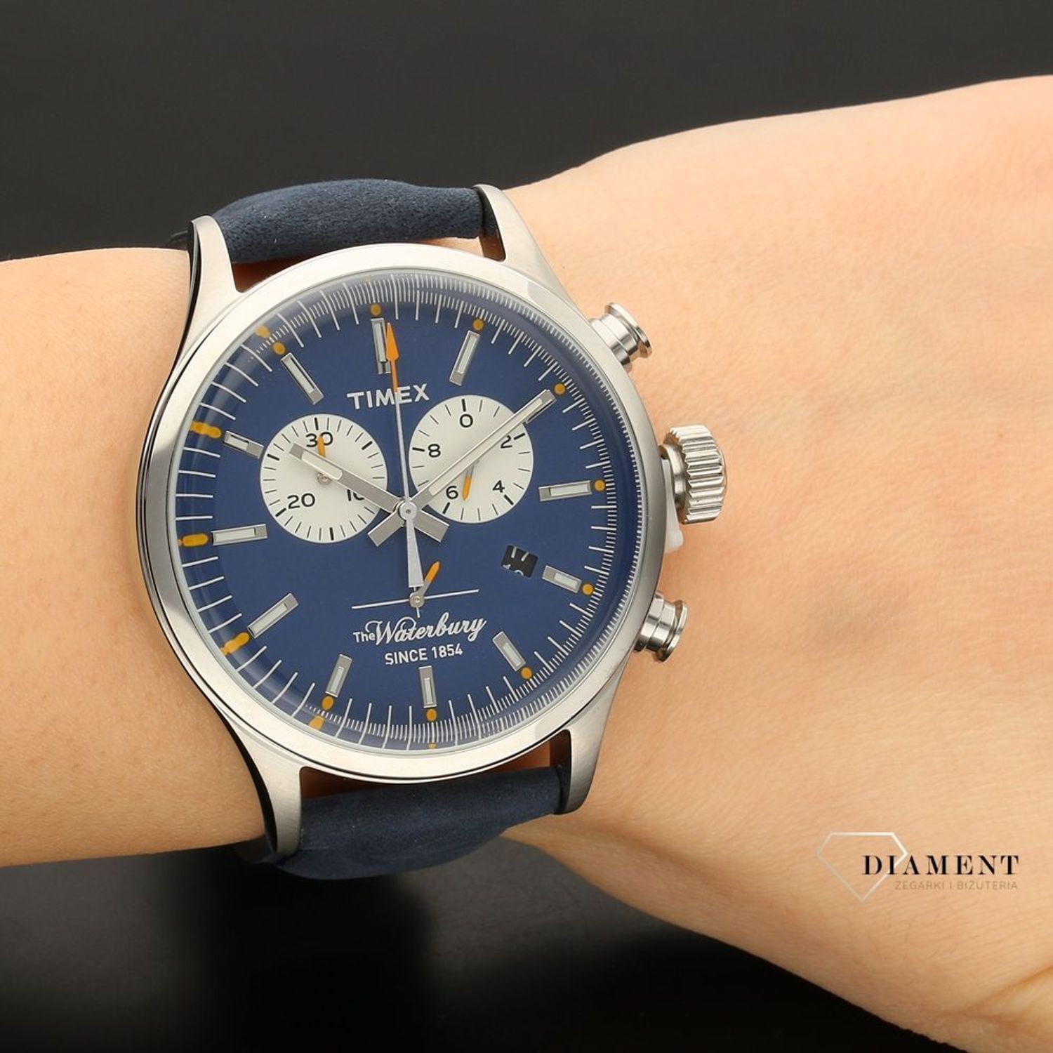 Zegarek męski Timex Chronograph With Indiglo TW2P75400.jpg