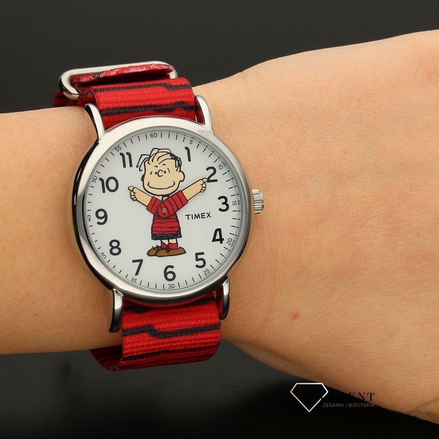 Zegarek Timex Kids z kolekcji TIMEX x PEANUTS TW2R41200.jpg