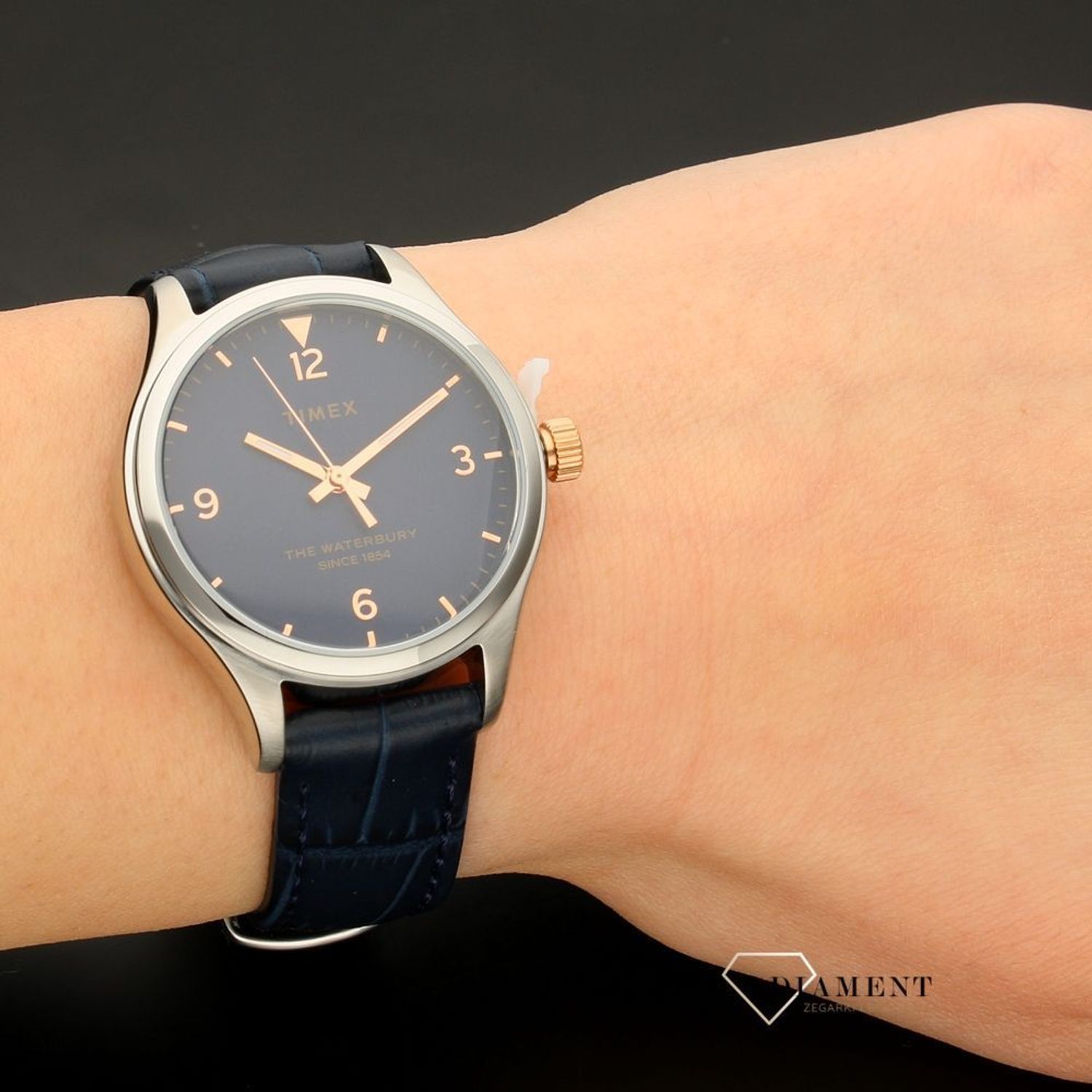 Damski zegarek Timex TW2R69700 The Waterbury.jpg