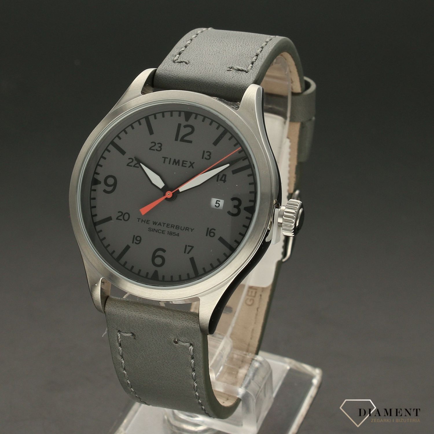 Zegarek męski na szarym pasku Timex The Waterbury TW2R71000 (1).jpg