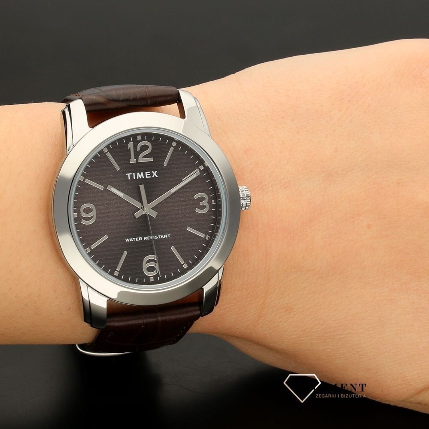 Timex TW2R86700 zegarek męski.jpg