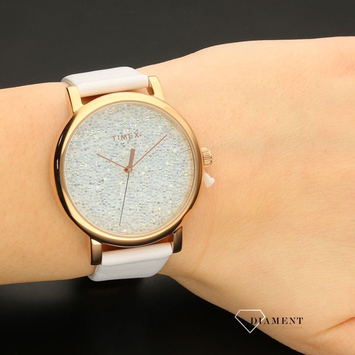 Damski zegarek Timex Classic TW2R95000 Crystal Opulence.jpg