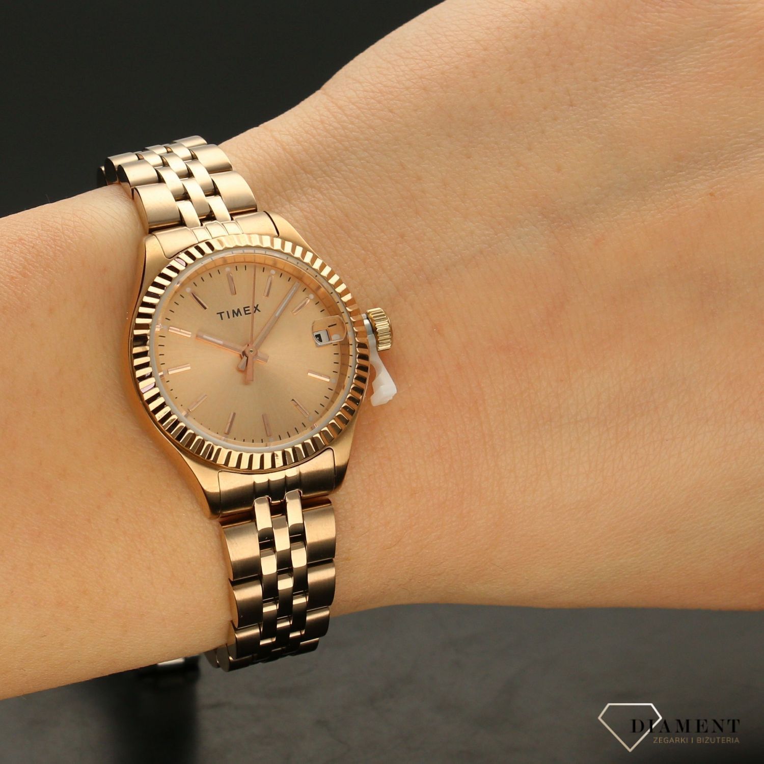 Zegarek damski Timex na bransolecie Waterbury TW2T86500.jpg