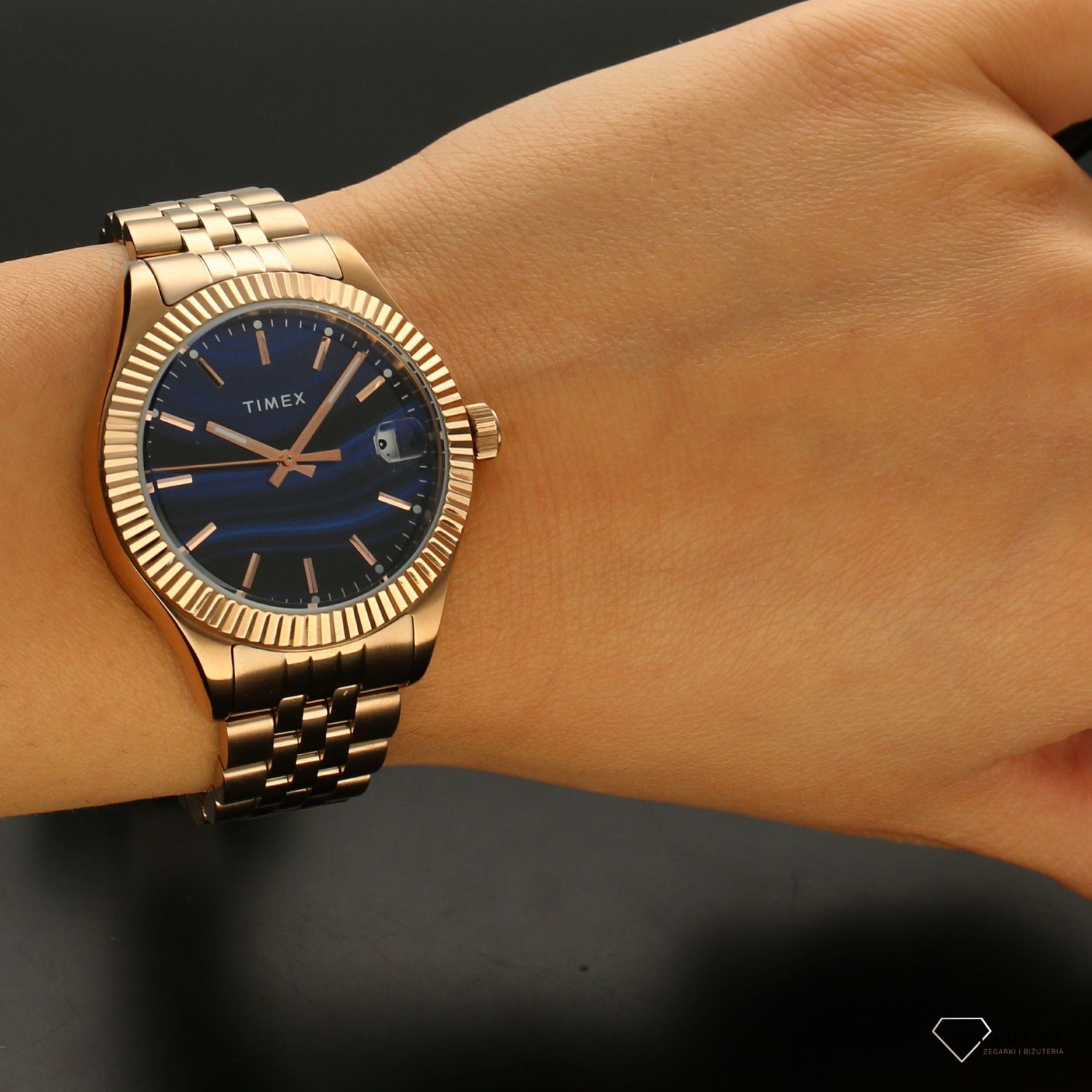 Zegarek damski Timex ''Morskie Fale'' TW2T87300.1.jpg