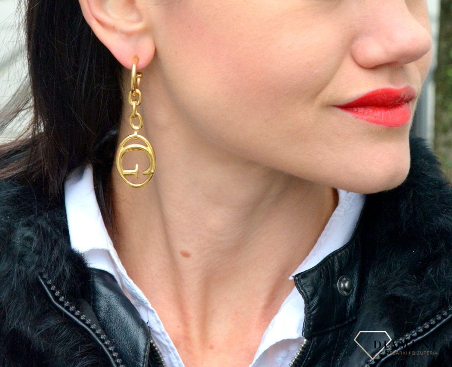 Kolczyki GUESS stalowe wiszące duże logo UBE01038JWYGTU.jpg