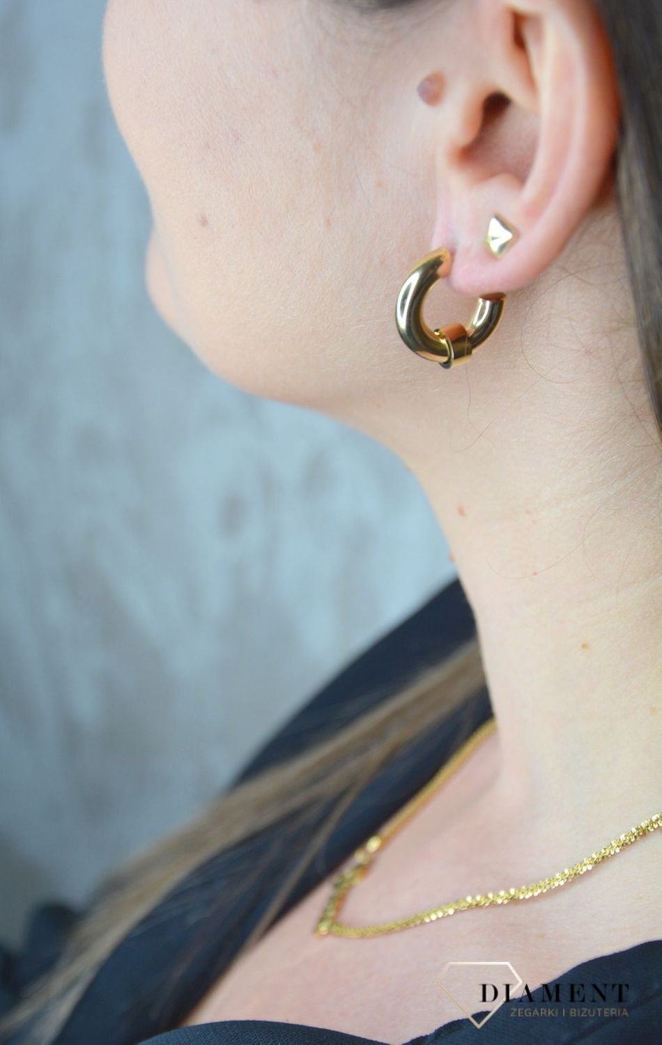 Kolczyki GUESS stalowe koła pozłacane UBE70023.jpg