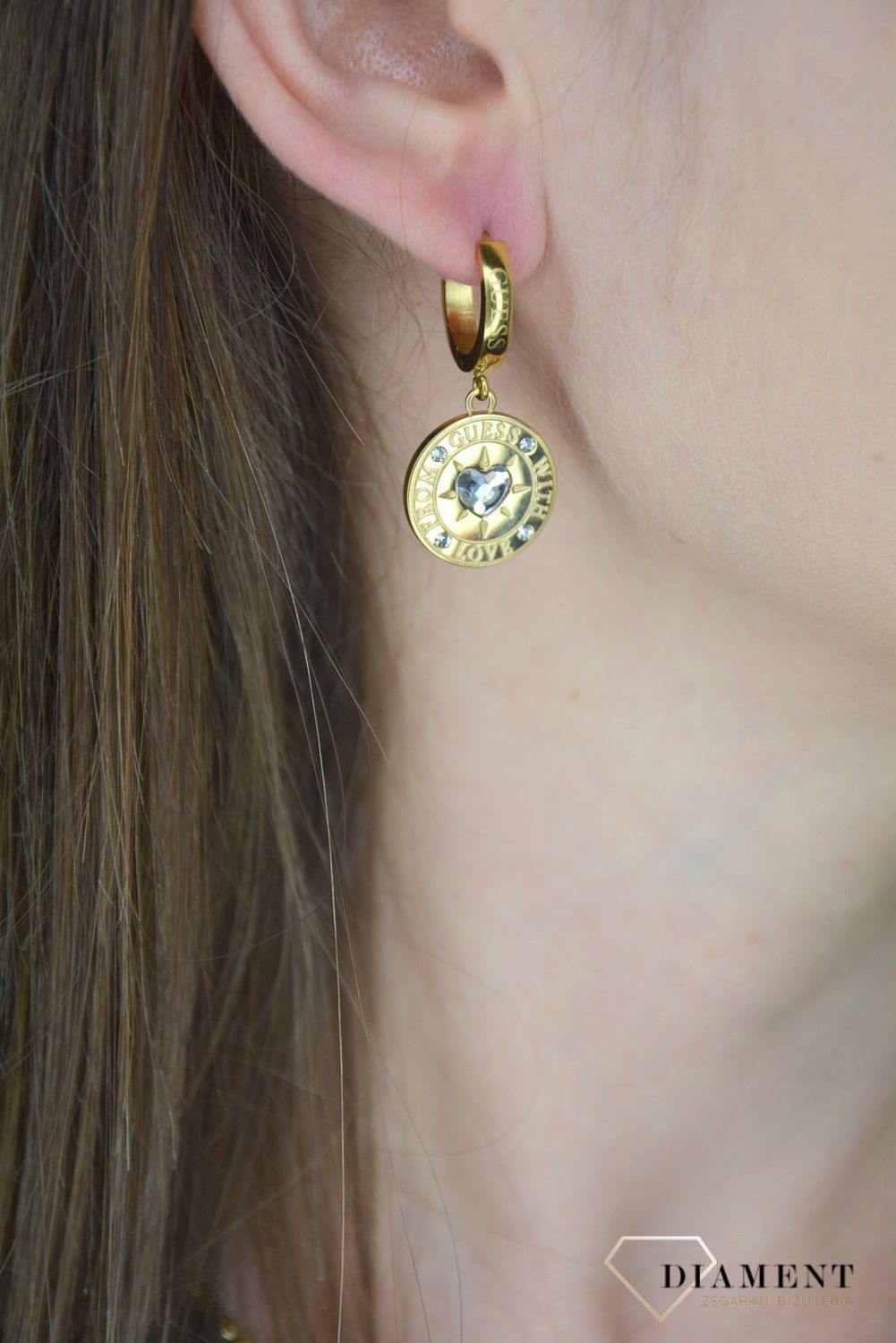 Kolczyki GUESS pozłacane koło z zawieszką UBE70027.jpg