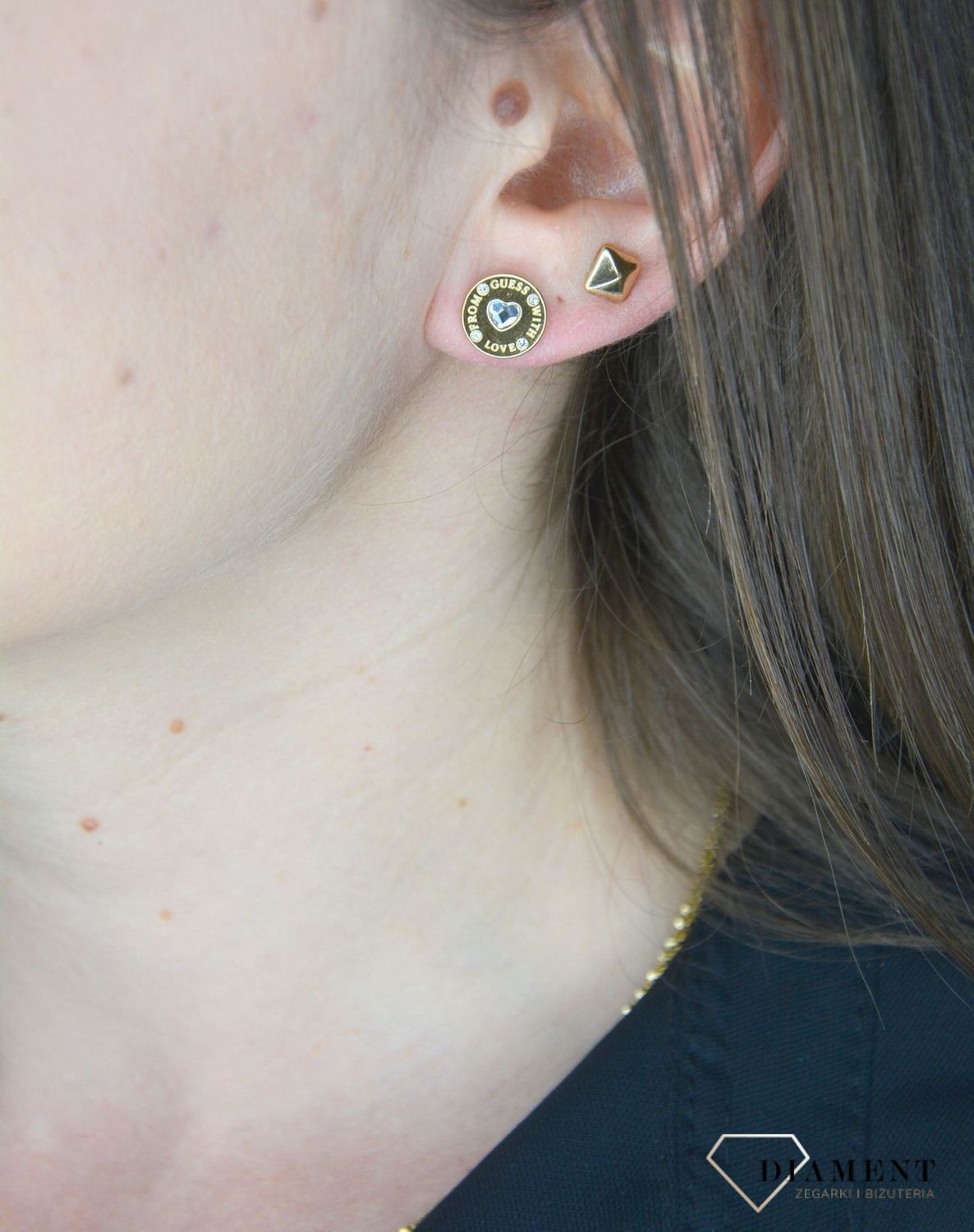 Kolczyki GGUESS pozłacane koło z sercem UBE70037.jpg