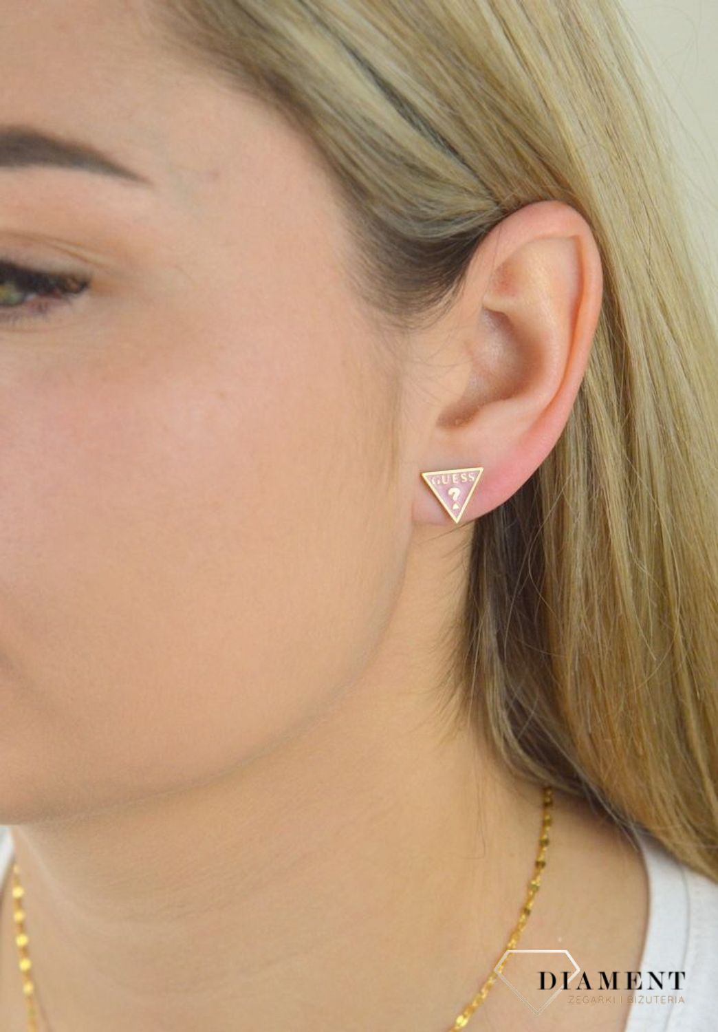 Kolczyki GUESS trójkąty złote jasny róż.jpg