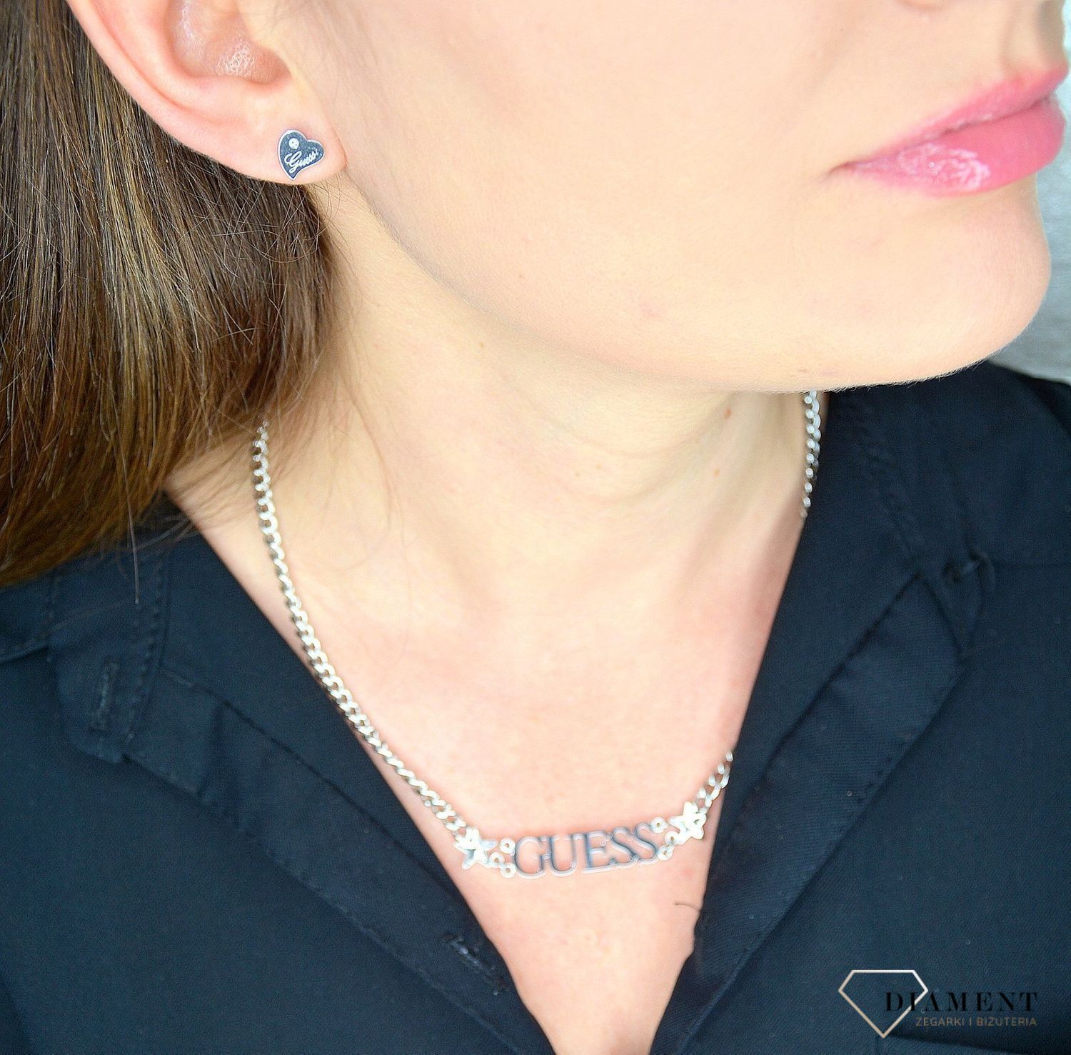 Kolczyki GUESS stalowe serca z cyrkonią UBE79015 (1).jpg