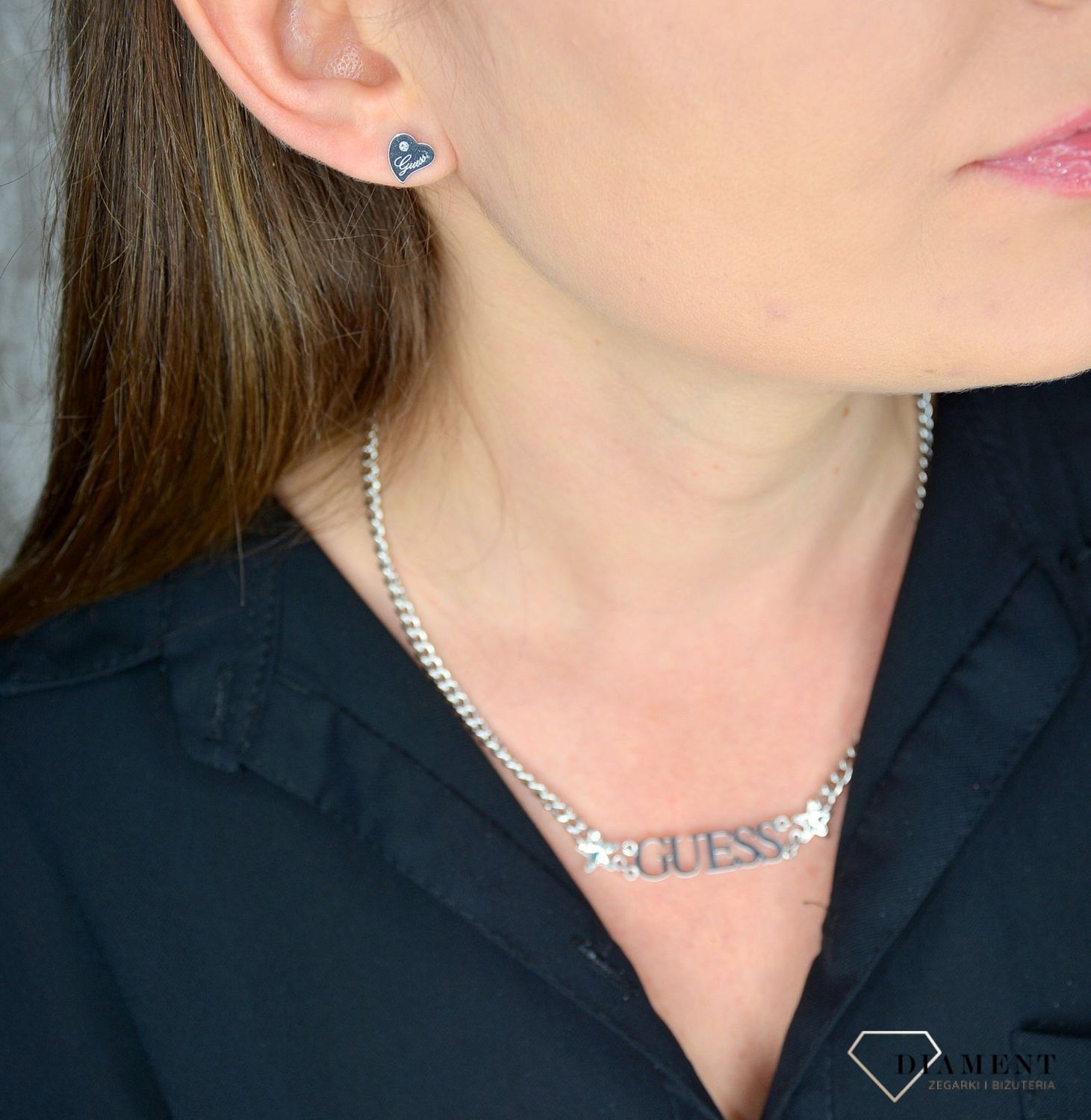 Kolczyki GUESS stalowe serca z cyrkonią UBE79015 (1).jpg