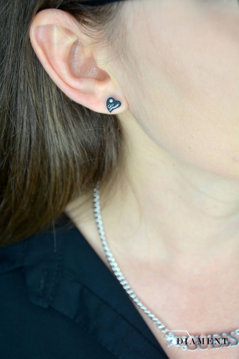 Kolczyki GUESS stalowe serca z cyrkonią UBE79015 (1).jpg