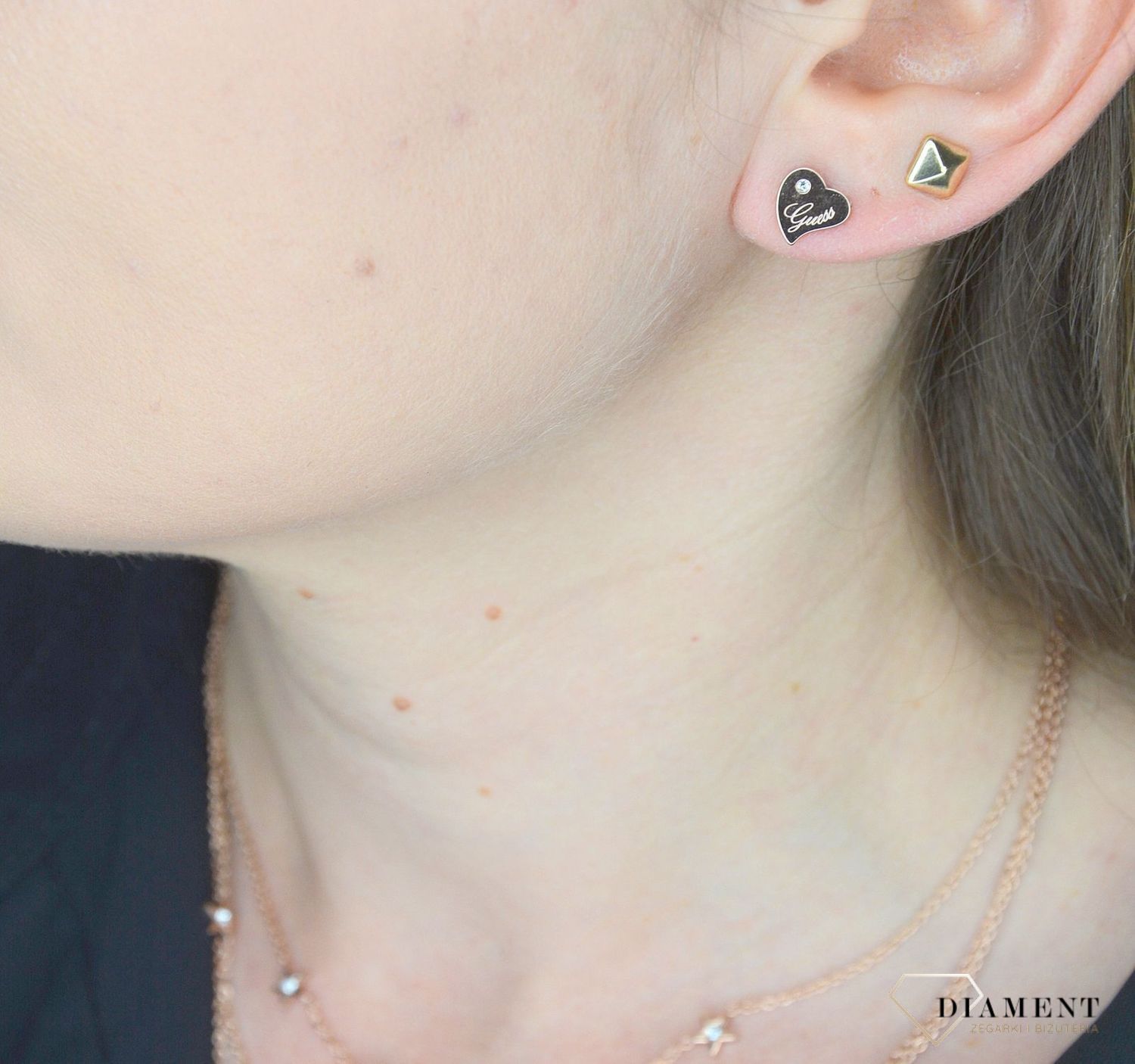 Kolczyki GUESS serce stalowe różowe złoto UBE79017.jpg