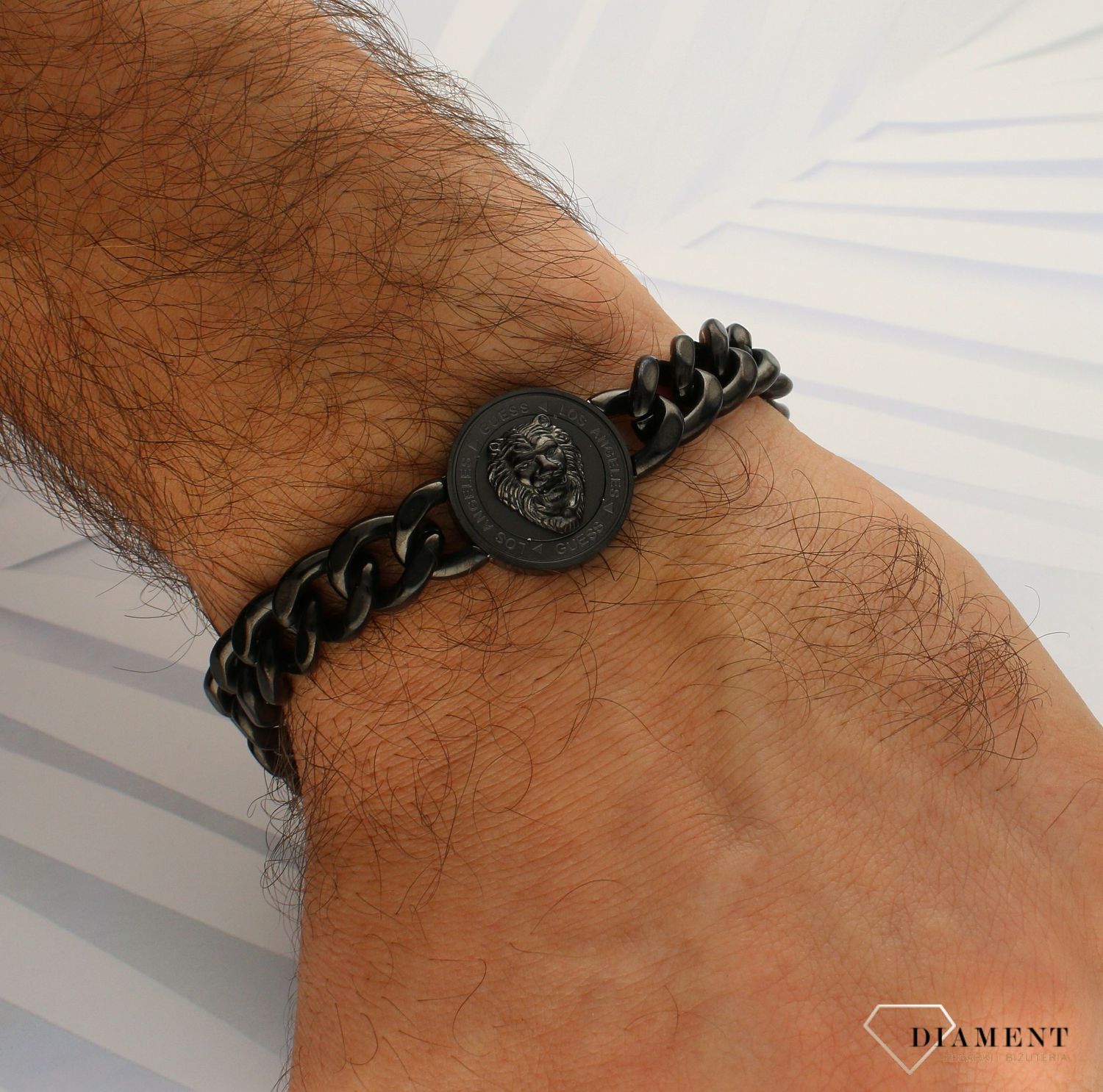 Bransoleta Guess w kolorze czarnym z lwem UMB20024-Las.jpg
