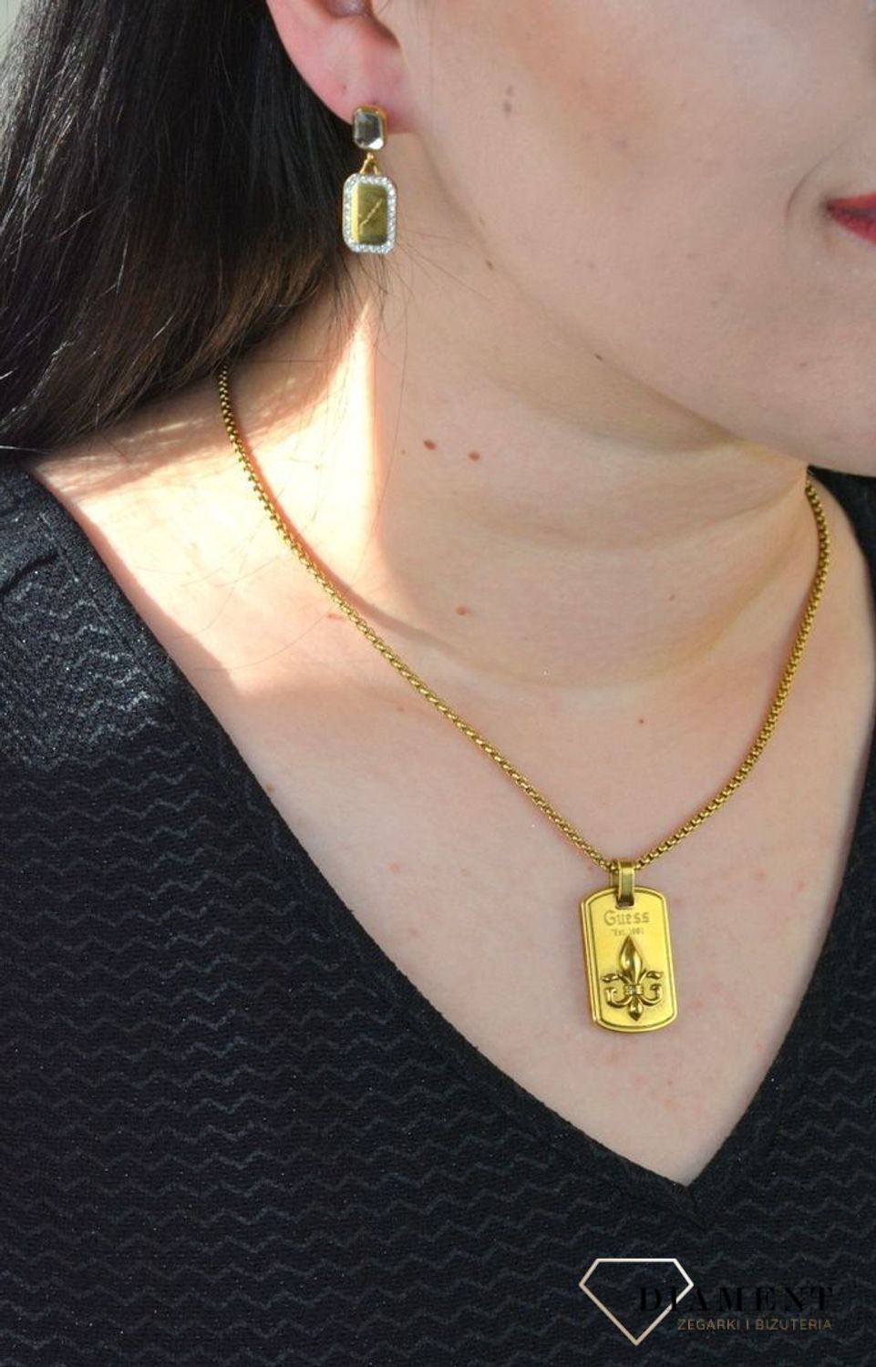 Naszyjnik GUESS męski nieśmiertelnik pozłacany z możliwością graweru, biżuteria męska wykonany ze stali. Naszyjnik to wyjątkowy gadżet dla każdego mężczyzny, (2).jpg