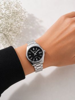 Casio UTP-1302PD-1AVEF Srebrny z Czarną Tarczą women.jpg