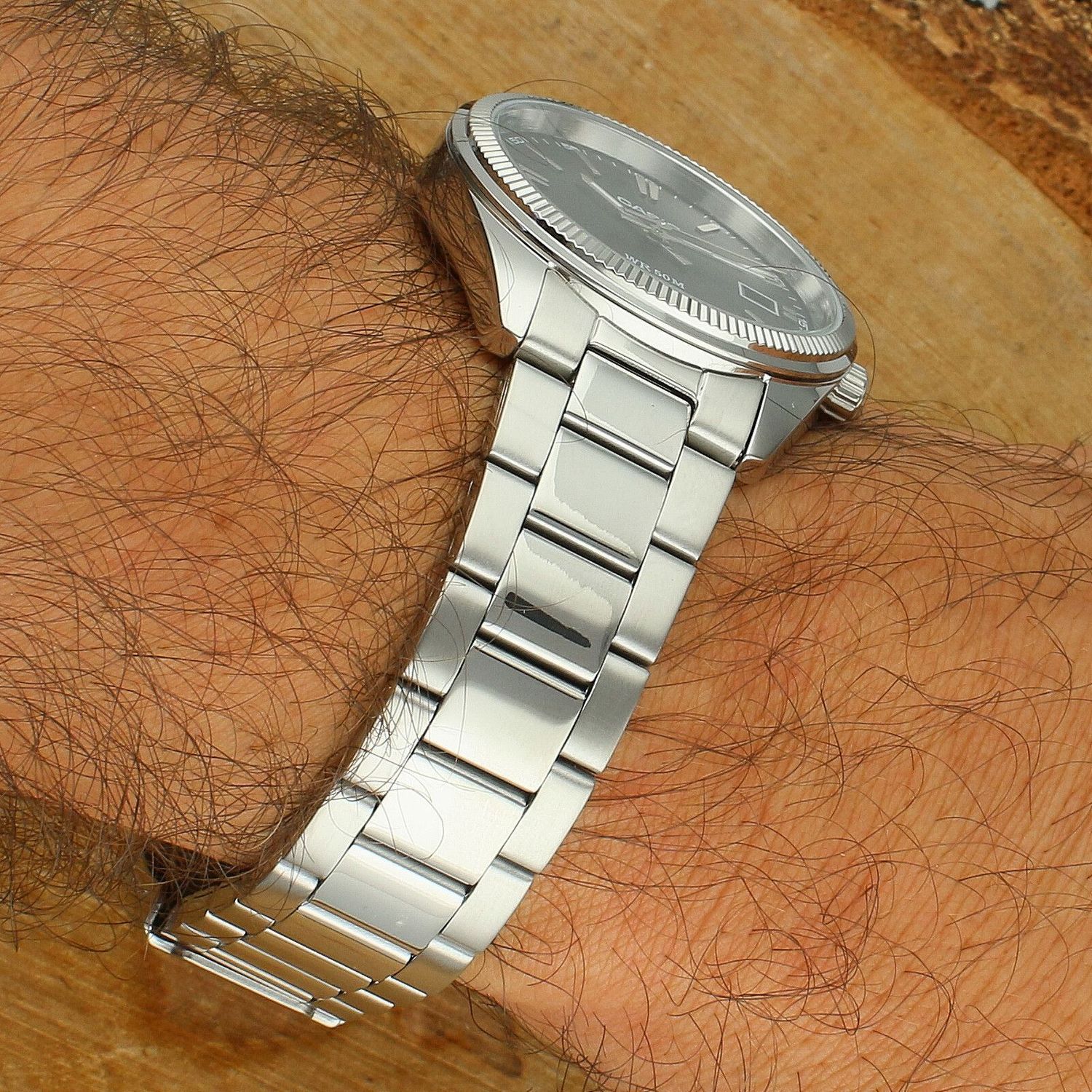 Zegarek Męski Casio UTP-1302PD-1AVEF.jpg