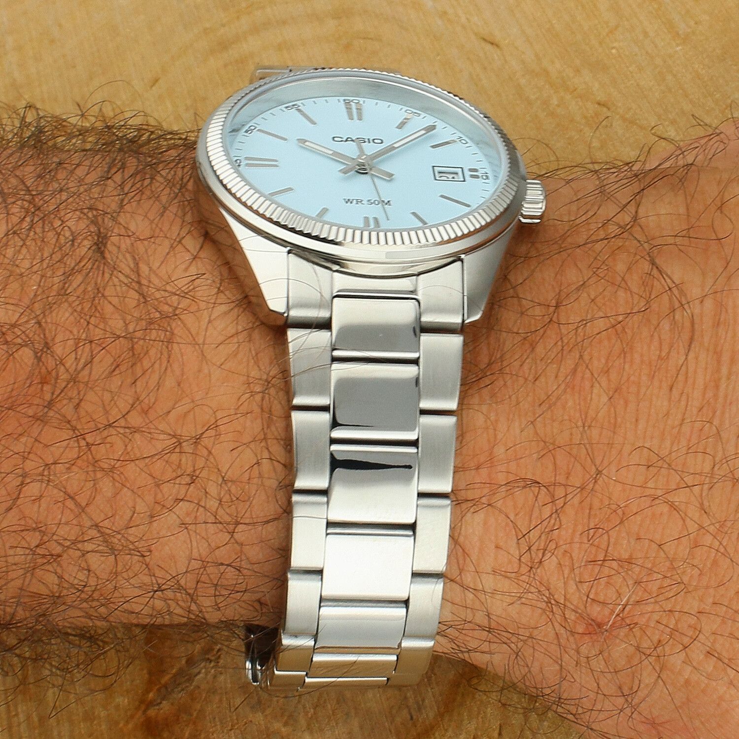 casio-timeless-collection-utp-1302pd-2a2vef-zegarek-unisex-srebrna-bransoleta-niebieska-tarcza.jpg