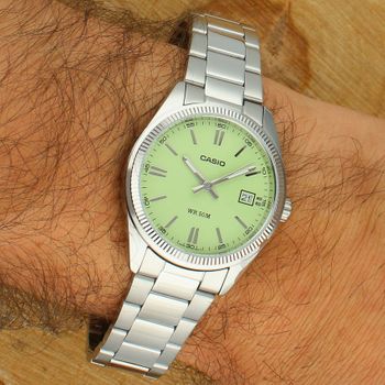 Casio UTP-1302PD-3A2VEF Srebrny z Miętową Tarczą men.jpg