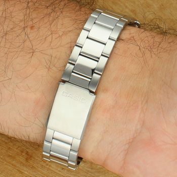 Casio UTP-1302PD-3A2VEF Srebrny z Miętową Tarczą zapięcie.jpg