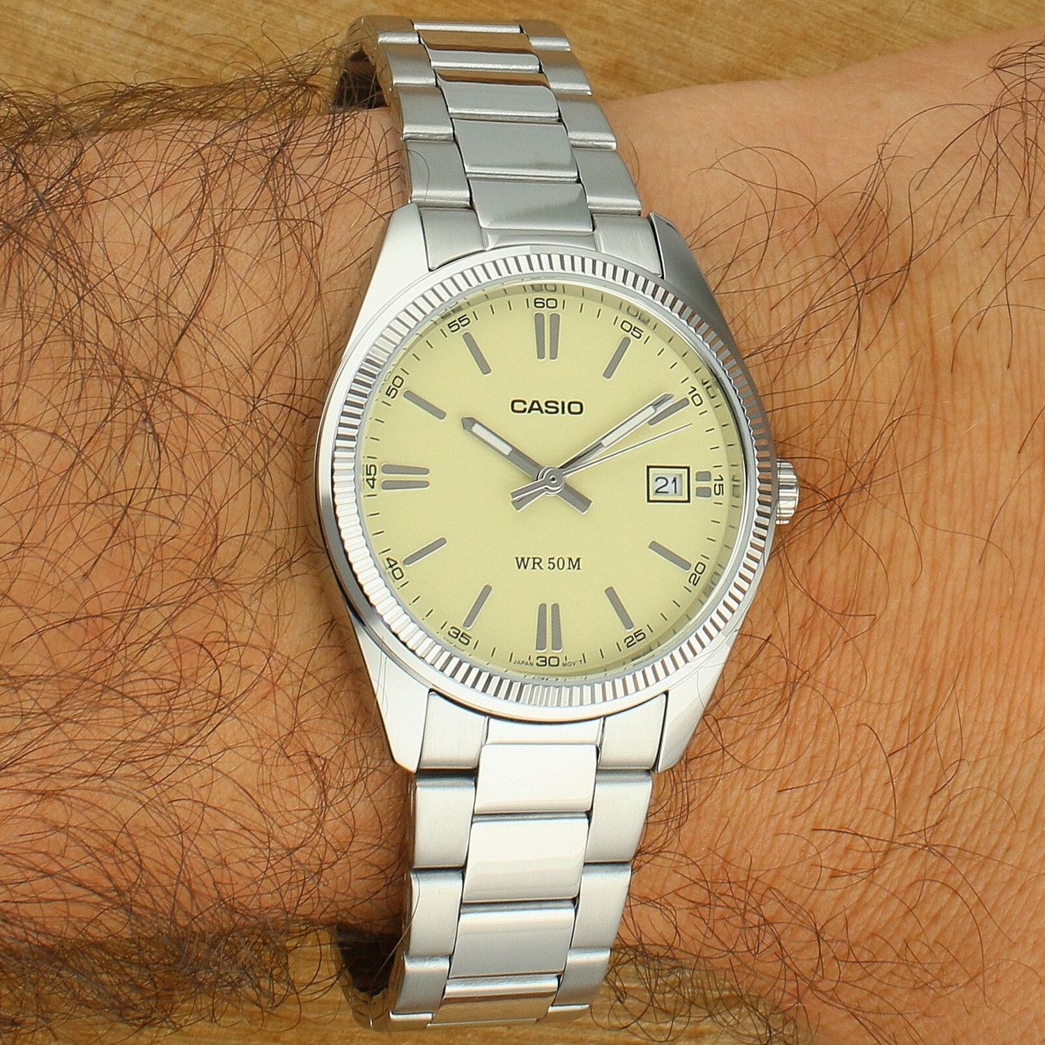 Zegarek Męski Casio UTP-1302PD-9AVEF.jpg