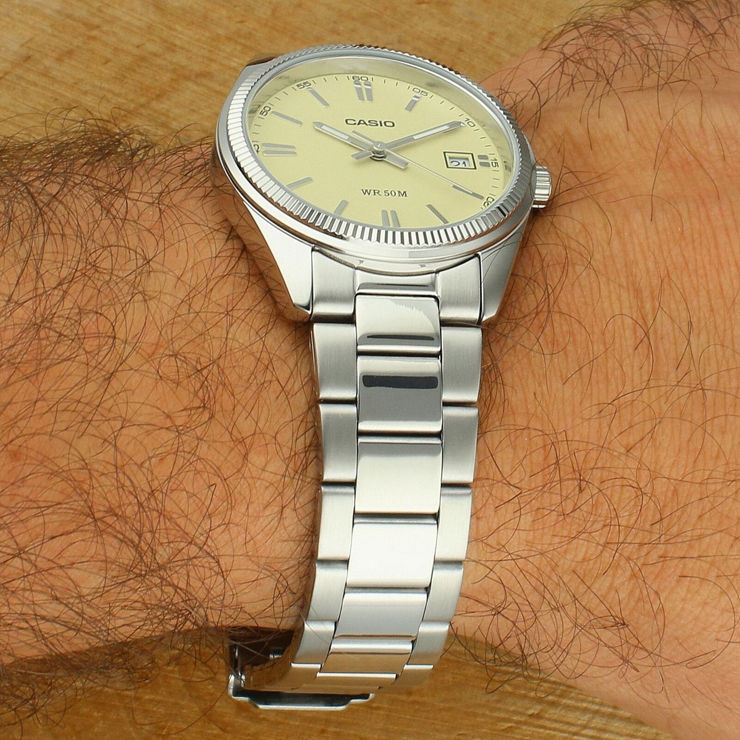 Zegarek Męski Casio UTP-1302PD-9AVEF.jpg