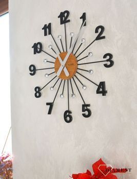 Zegar na ścianę LAVVU Design VCT1081. Zegar ścienny jest wykonany w Czechach z drewna dębowego. Zegar na ścianę w nowoczesnym stylu (3).JPG
