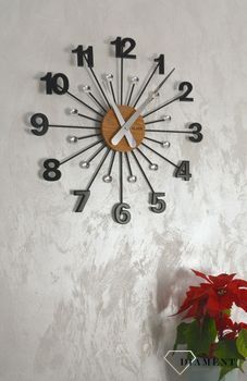 Zegar na ścianę LAVVU Design VCT1081. Zegar ścienny jest wykonany w Czechach z drewna dębowego. Zegar na ścianę w nowoczesnym stylu (5).JPG