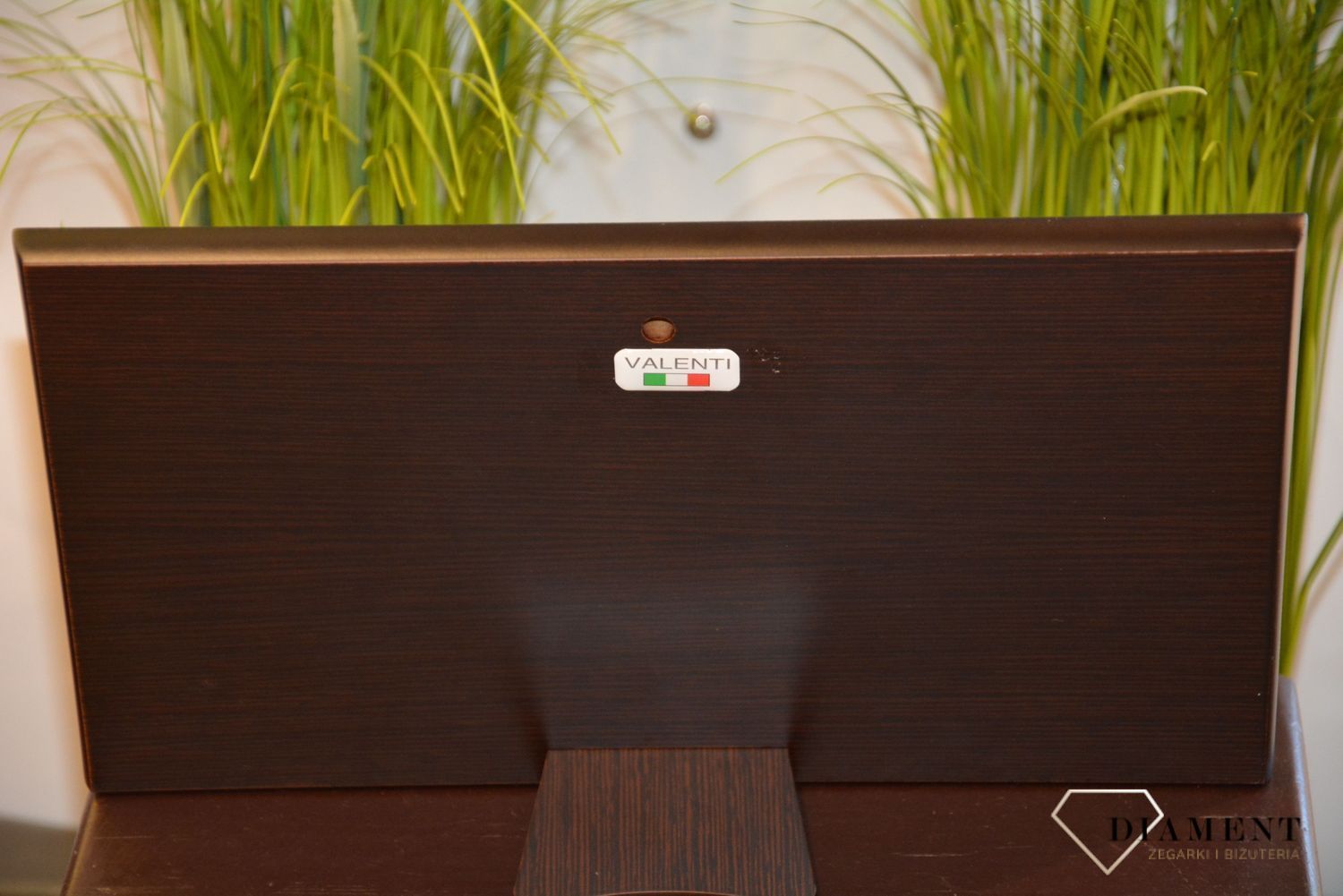 Obrazek srebrny przedstawiający Ostatnią Wieczerzę emanuje olbrzymią siłą przekazu i stanowi piękny symbol miłości, jaką Chrystus obdarzył człowieka..jpg