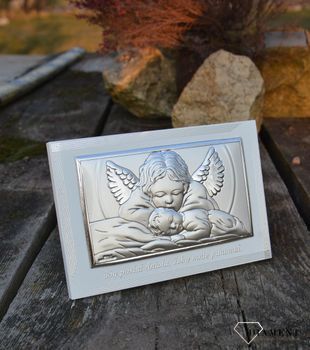 Obrazek pokryty srebrem Anioł stróż w drewnie VL812893LPL. Obrazek srebrny z Aniołem Stróżem to piękna ozdoba dziecięcego pokoju (1).JPG