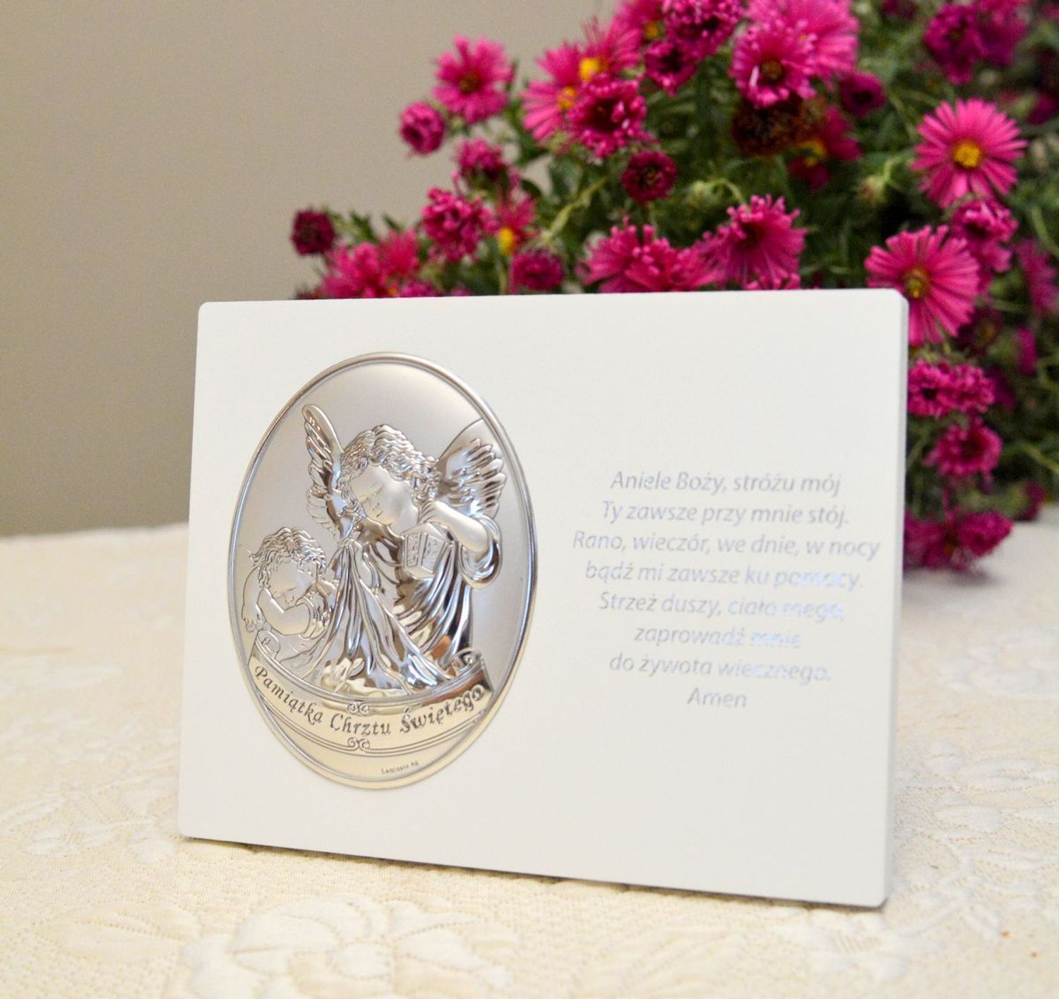Obrazek srebrny przedstawiający Aniołki to idealny upominek z okazji Chrztu Świętego, który powinien zagościć w każdym dziecięcym pokoju wnosząc radość..jpg