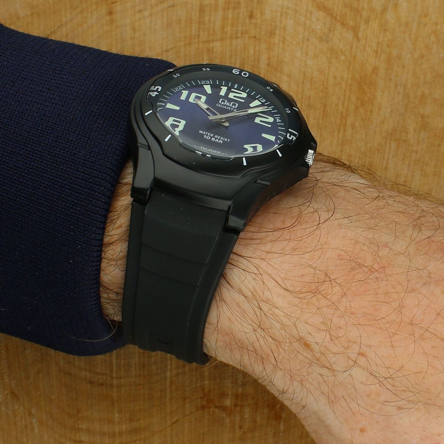 Zegarek męski Q&Q VP58-003 - zegarek sportowy młodzieżowy 100M lekki czarny.jpg