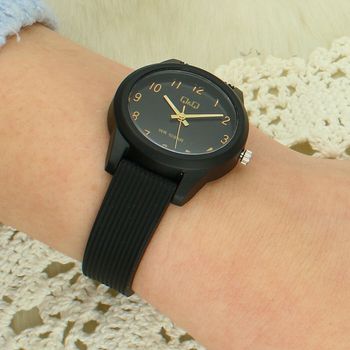 Zegarek dziecięcy Q&Q VS13-009  Czarna tarcza  Wodoodporny 10 BAR  Kwarcowy (5).jpg