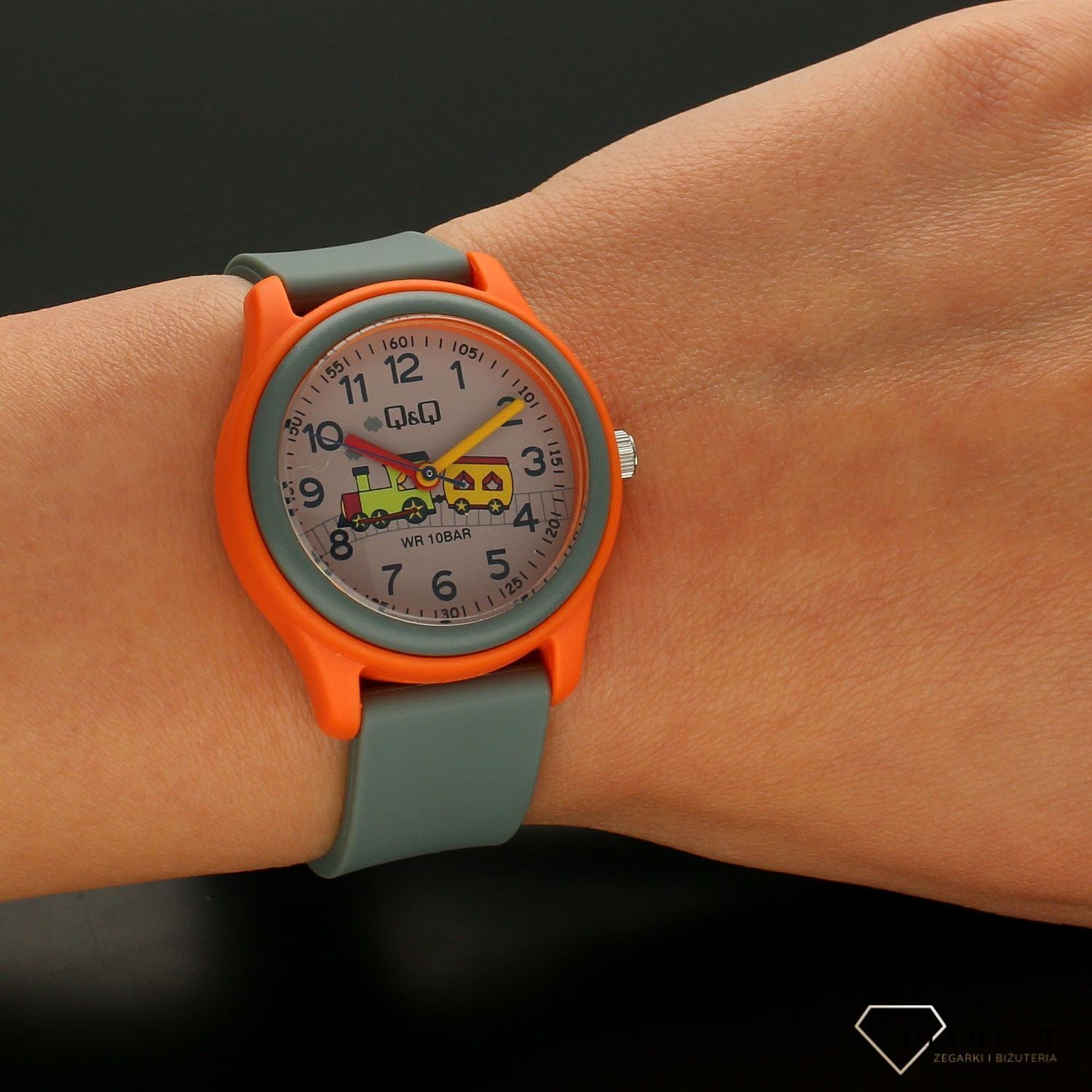 Zegarek dla dziecka z pociągiem QQ VS59-008.jpg
