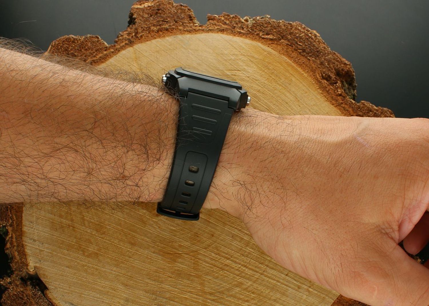 Zegarek męski Casio na czarnym pasku W-800H-1BVEF. ⌚cdvds.jpg