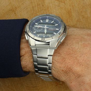 Zegarek męski Casio WVA-M650D-2AER Waveceptor Solar – radiowy, 100M, stalowy, niebieski casio.jpg