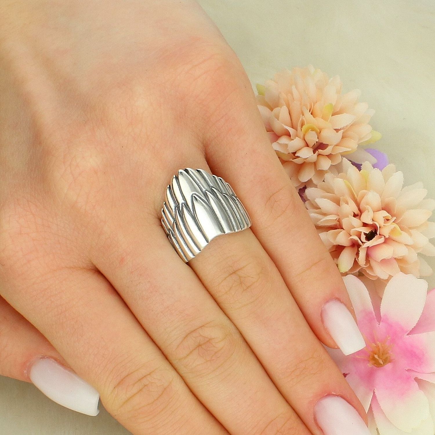 Szeroki pierścionek srebrny damski Freedom AG 925 – nowoczesny design srebro.jpg