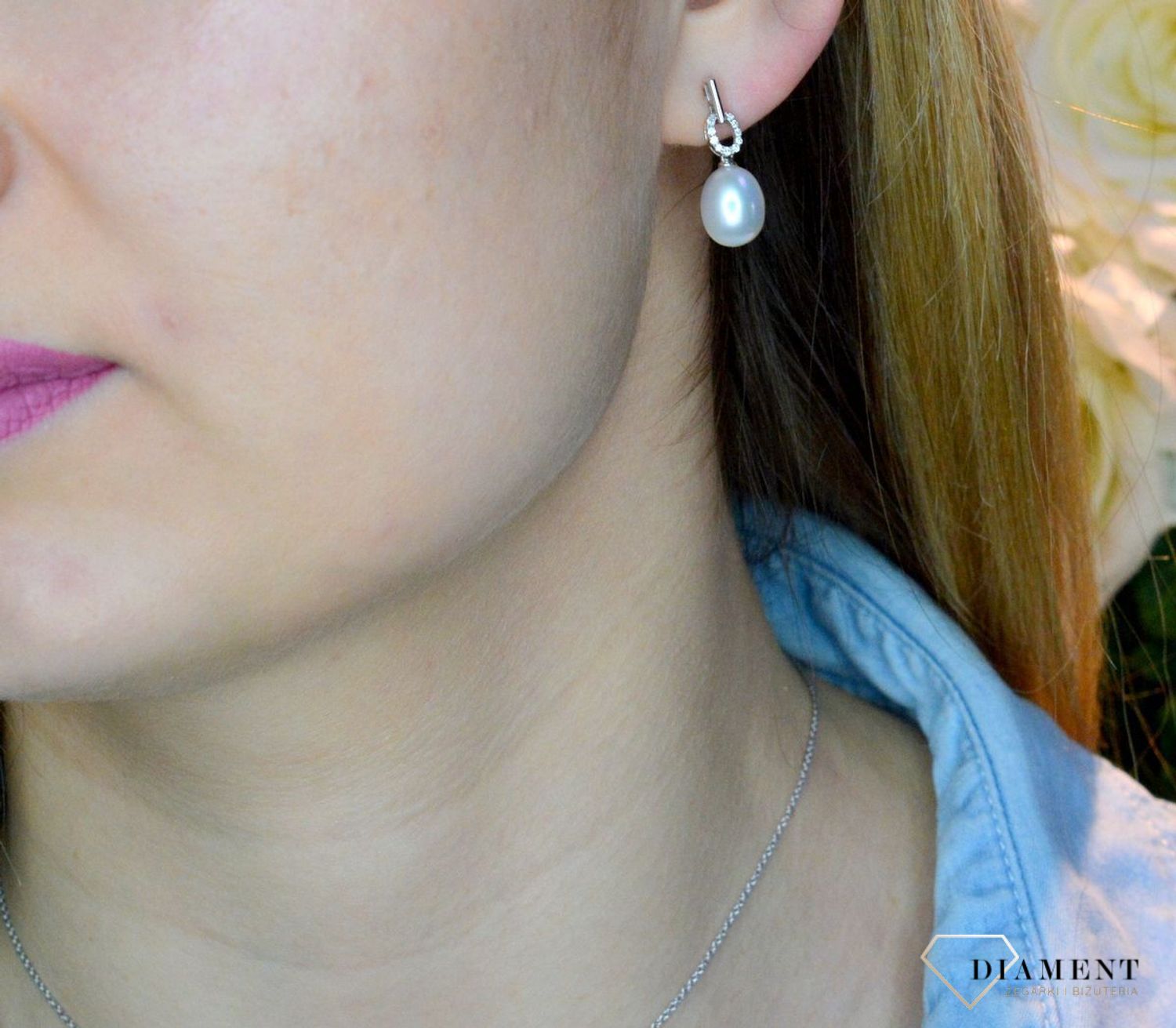 Złote kolczyki wiszące 585 białe złoto z Diamentami i perłą WŁ-35-02-002.jpg