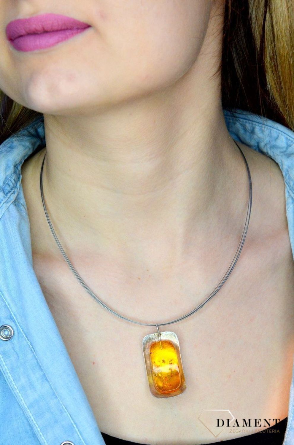 Srebrny naszyjnik damski z bursztynem 'Efektowny bursztyn' WŁ-BUR06-202.jpg