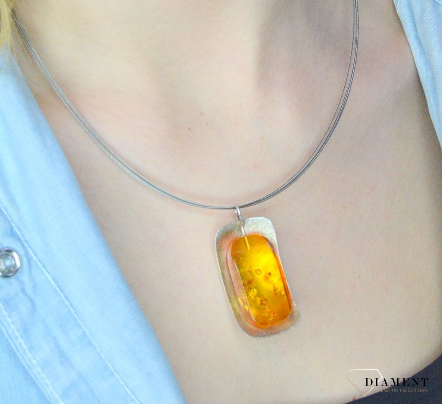 Srebrny naszyjnik damski z bursztynem 'Efektowny bursztyn' WŁ-BUR06-202.jpg