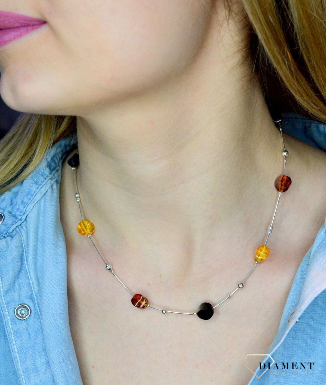 Srebrny naszyjnik damski z bursztynami w trzech kolorach WŁ-BUR06-226.jpg