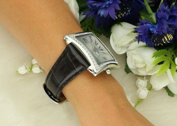 Bisset XB2AC09SRWX – Elegancja, którą widać w każdym detalu ręka bok.jpg