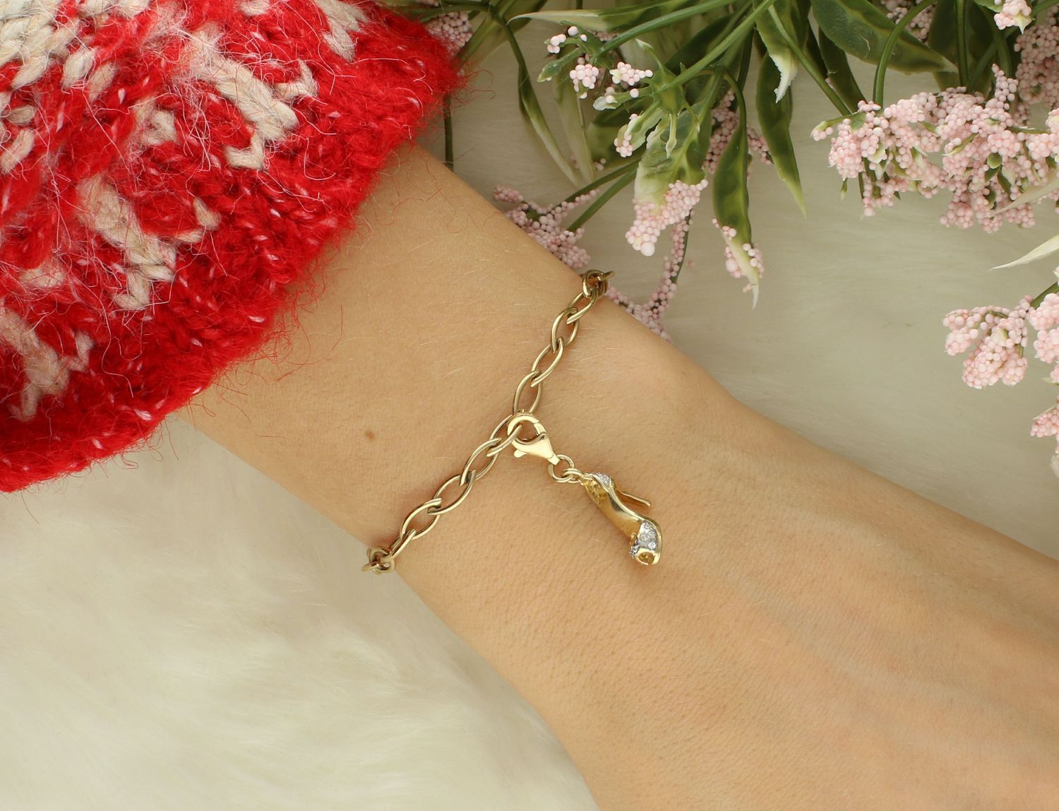 Złota zawieszka 585 szpilka z cyrkoniami z zapięciem na karabińczyk Z-345 (2).jpg