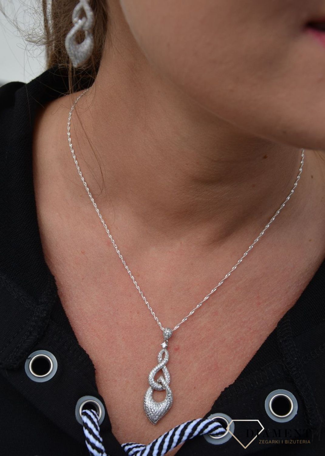 Zawieszka srebrna cyrkonie ZAW-000000-599-9251.jpg