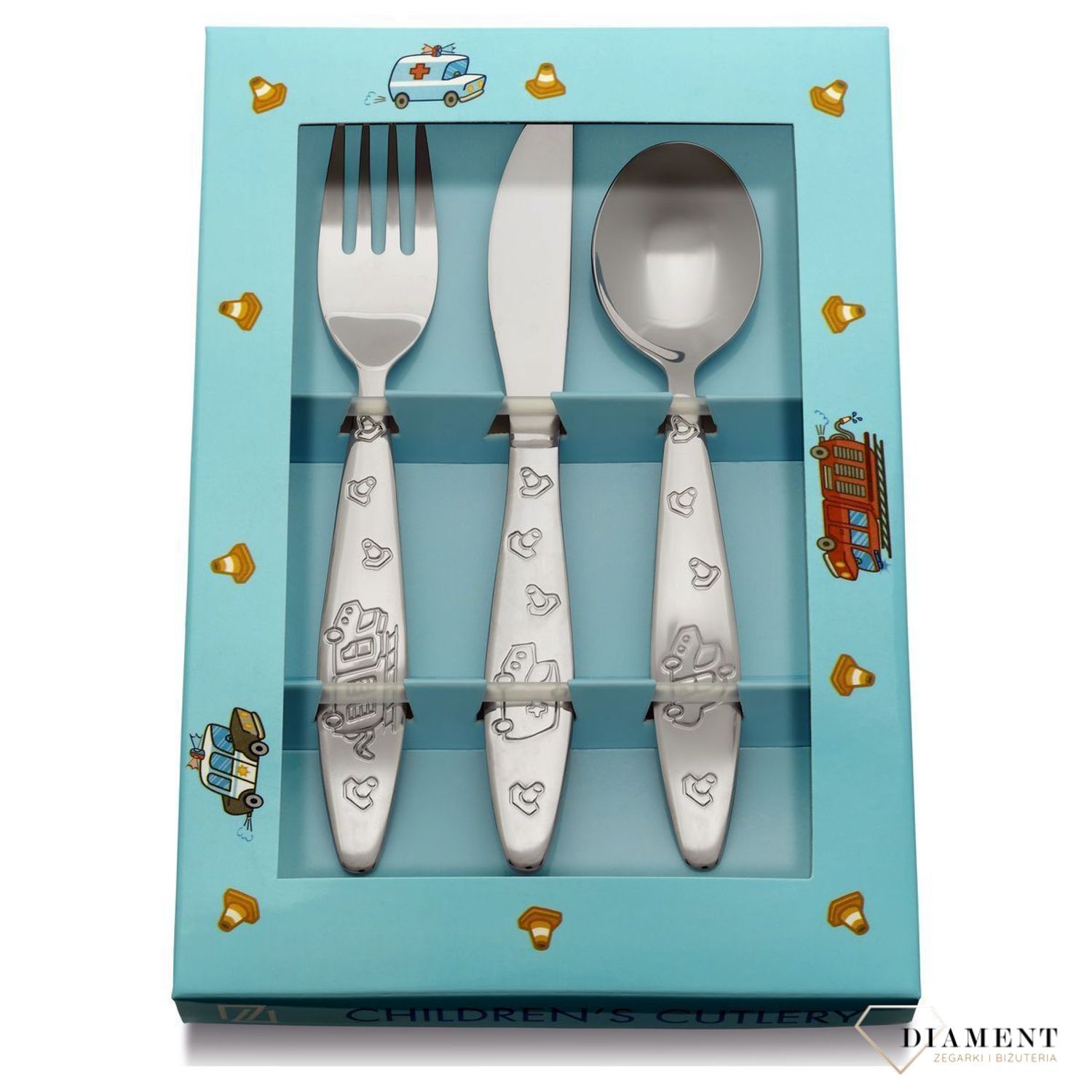 Piękny zestaw sztućców dla dziecka z wizerunkiem samochodzików. Zestaw składa się z widelca, noża i łyżeczki. Sztućce wykonane ze stali nierdzewnej. Doskonały pomysł na upominek..jpg