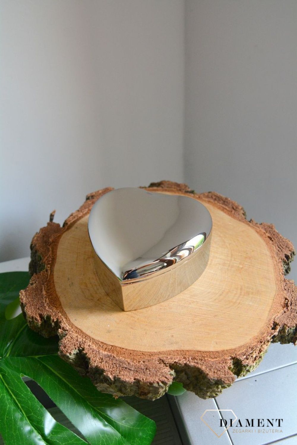 Posrebrzana szkatułka  z pozytywką serduszko ZV6037361. Szkatułka na prezent. na chrzciny, urodziny, narodziny dziecka. Posrebrzana szkatułka serduszko..jpg