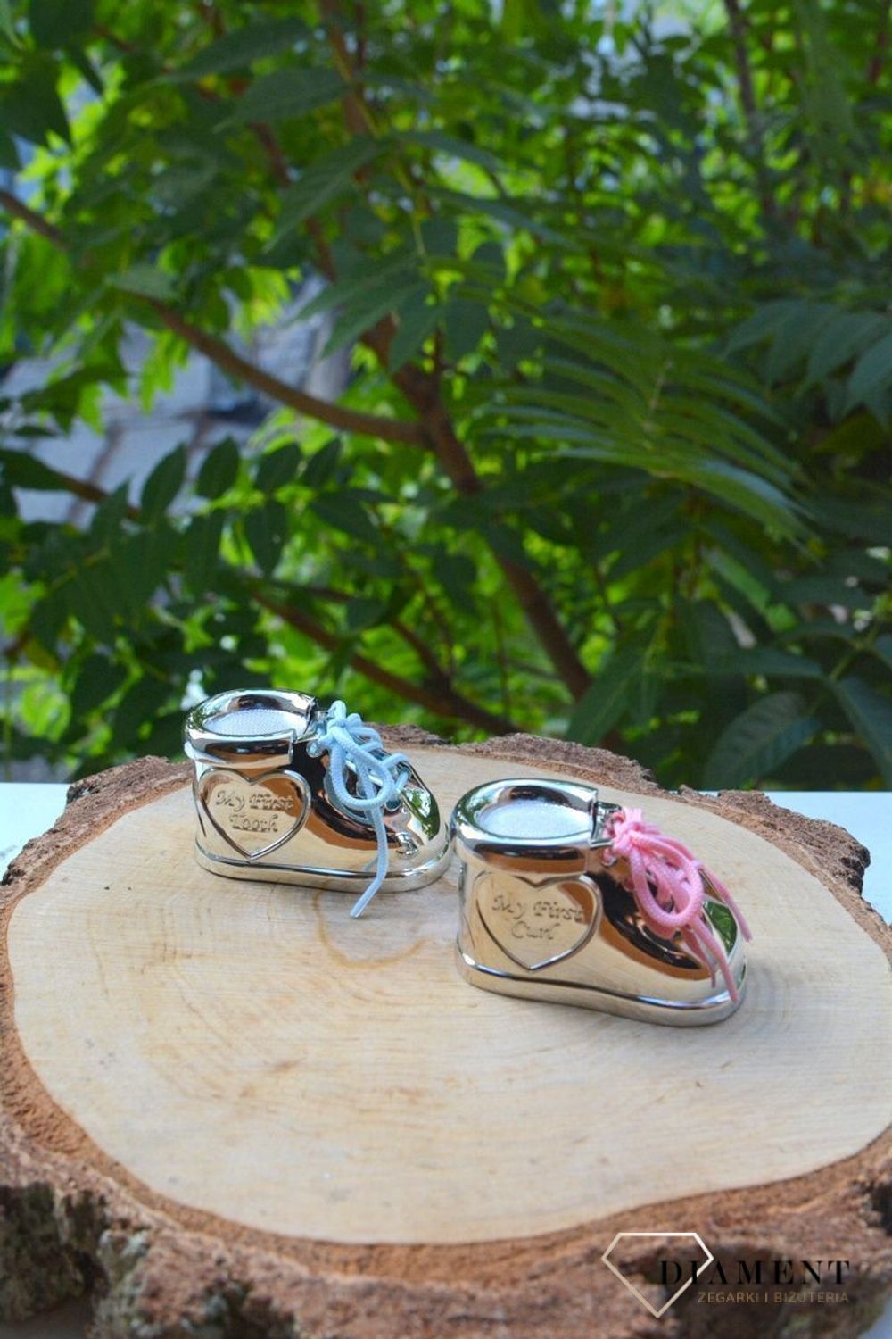 Zestaw bucików na ząbek i pukiel dla dziecka ZV7276261. Prezent na narodziny dziecka. Pudełko na pierwszy ząbek..jpg